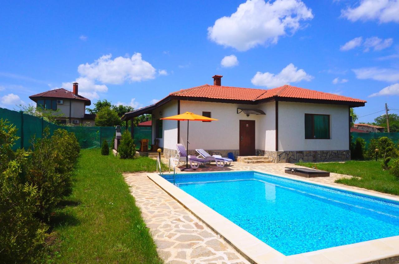 Вила Едем - Villa Edem - Beach Bolata Area Bŭlgarevo Eksteriør billede