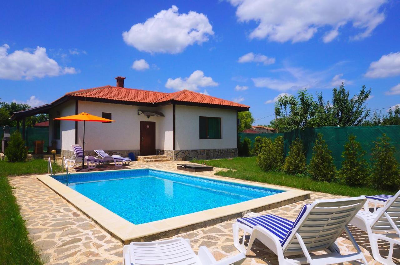 Вила Едем - Villa Edem - Beach Bolata Area Bŭlgarevo Eksteriør billede