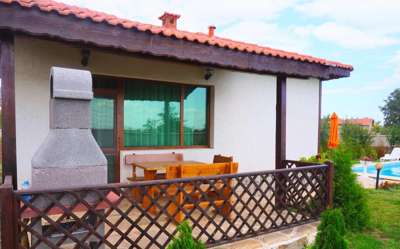 Вила Едем - Villa Edem - Beach Bolata Area Bŭlgarevo Eksteriør billede