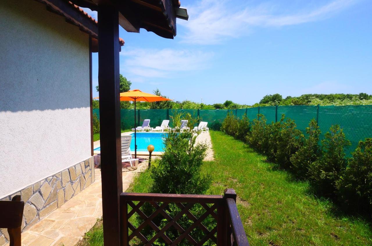 Вила Едем - Villa Edem - Beach Bolata Area Bŭlgarevo Eksteriør billede