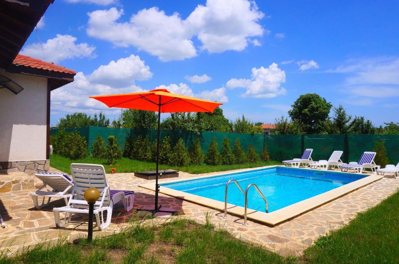 Вила Едем - Villa Edem - Beach Bolata Area Bŭlgarevo Eksteriør billede