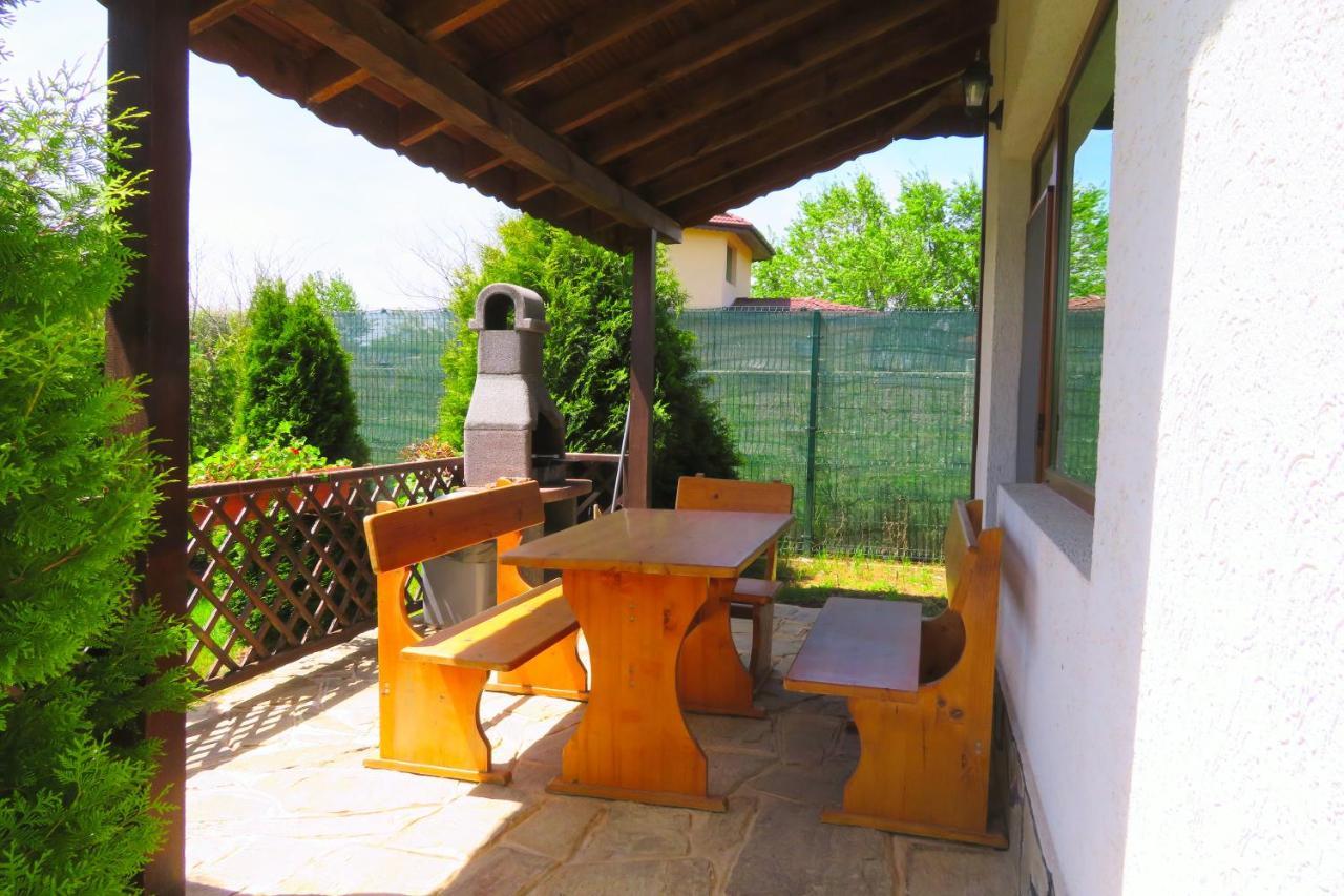 Вила Едем - Villa Edem - Beach Bolata Area Bŭlgarevo Eksteriør billede